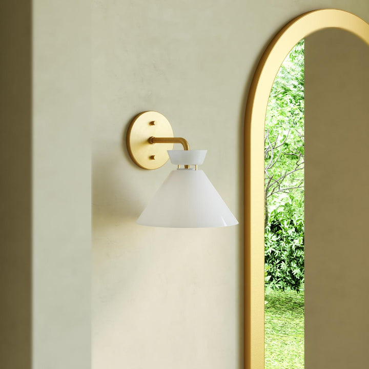 Halston 8-in Wall/Vanity Light