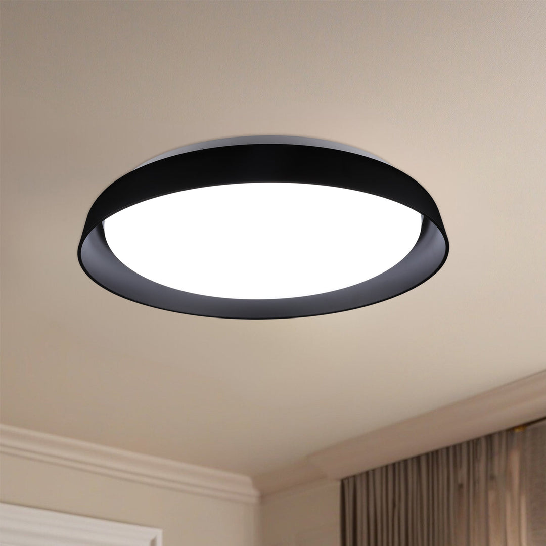 Hampton 17-in Flush Mount